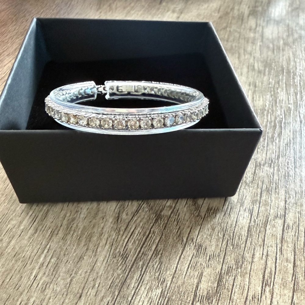 18K White Gold-Plated Cubic Zirconia Tennis Bracelet- 6 Inch